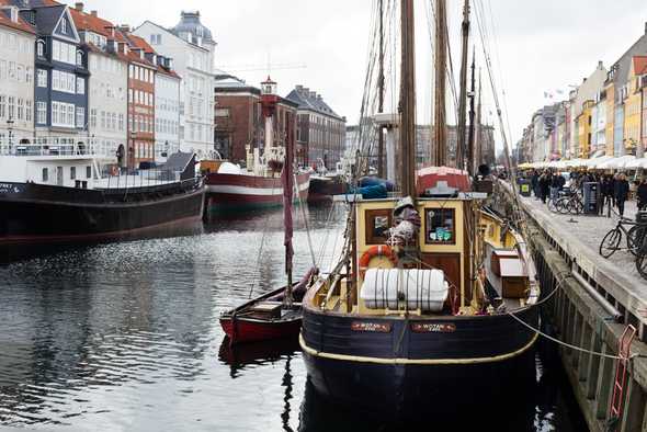 kopenhagen-nyhavn-segelschiff