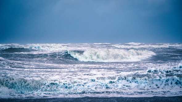 klitmøller-waves-wellen-bølger-strand-beach-1000