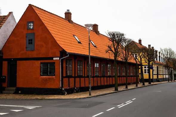Bornholm-Fachwerkhaus-Straße-Rønne